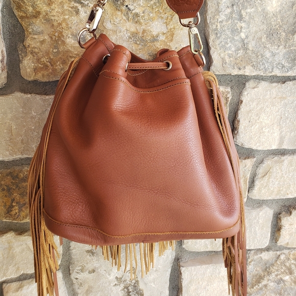 LG Reverse Mako Genuine Leather Fringe BG - Picture 2 of 4